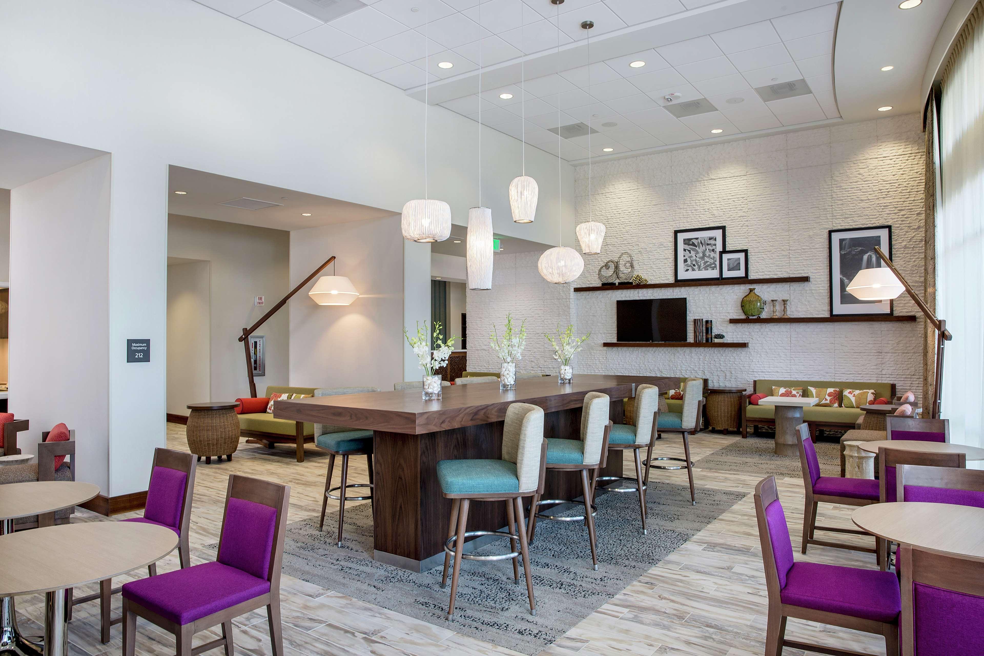 Hampton Inn & Suites Oahu Kapolei - Free Parking - No Resort Fee Exterior photo