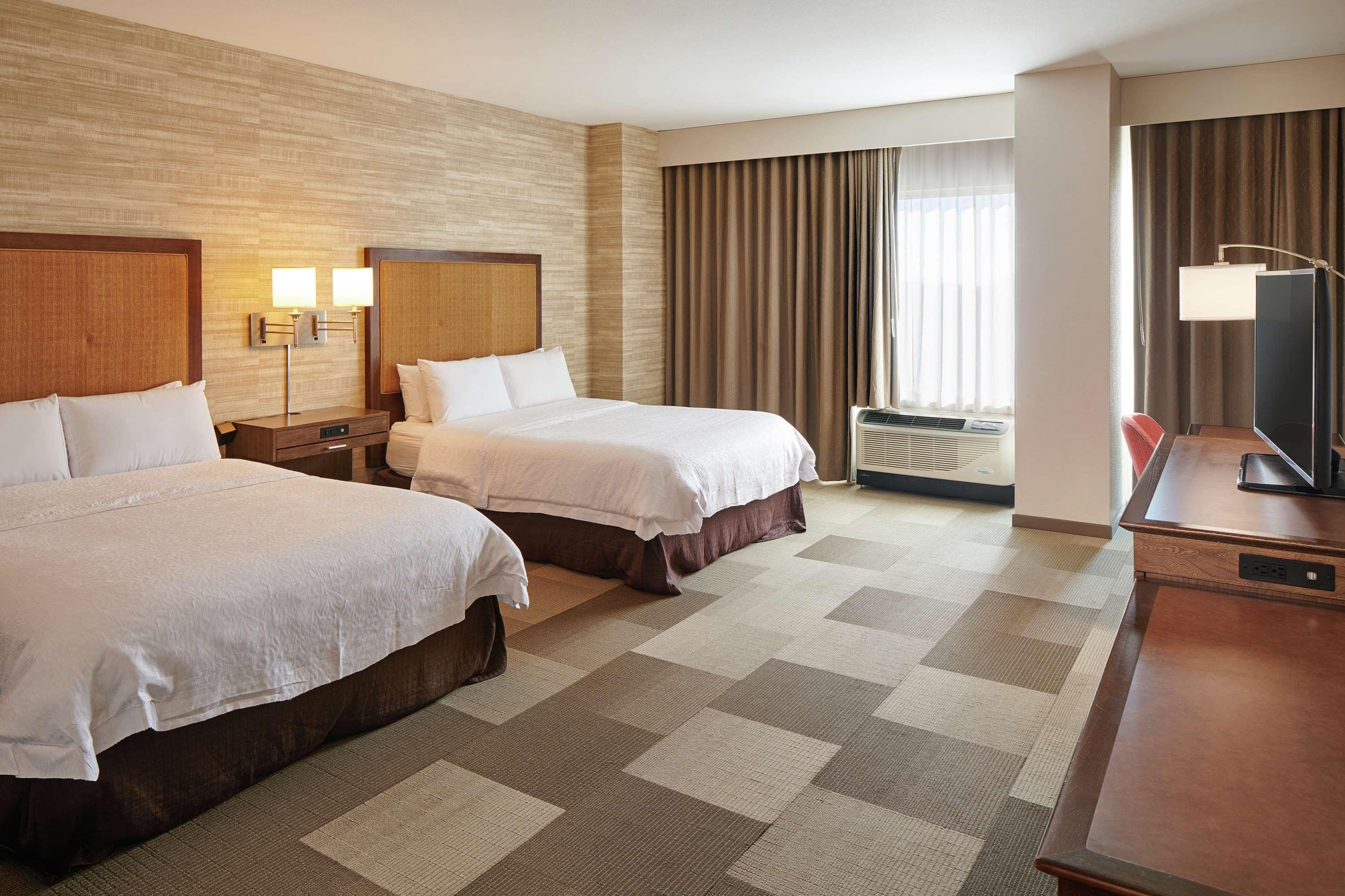 Hampton Inn & Suites Oahu Kapolei - Free Parking - No Resort Fee Exterior photo