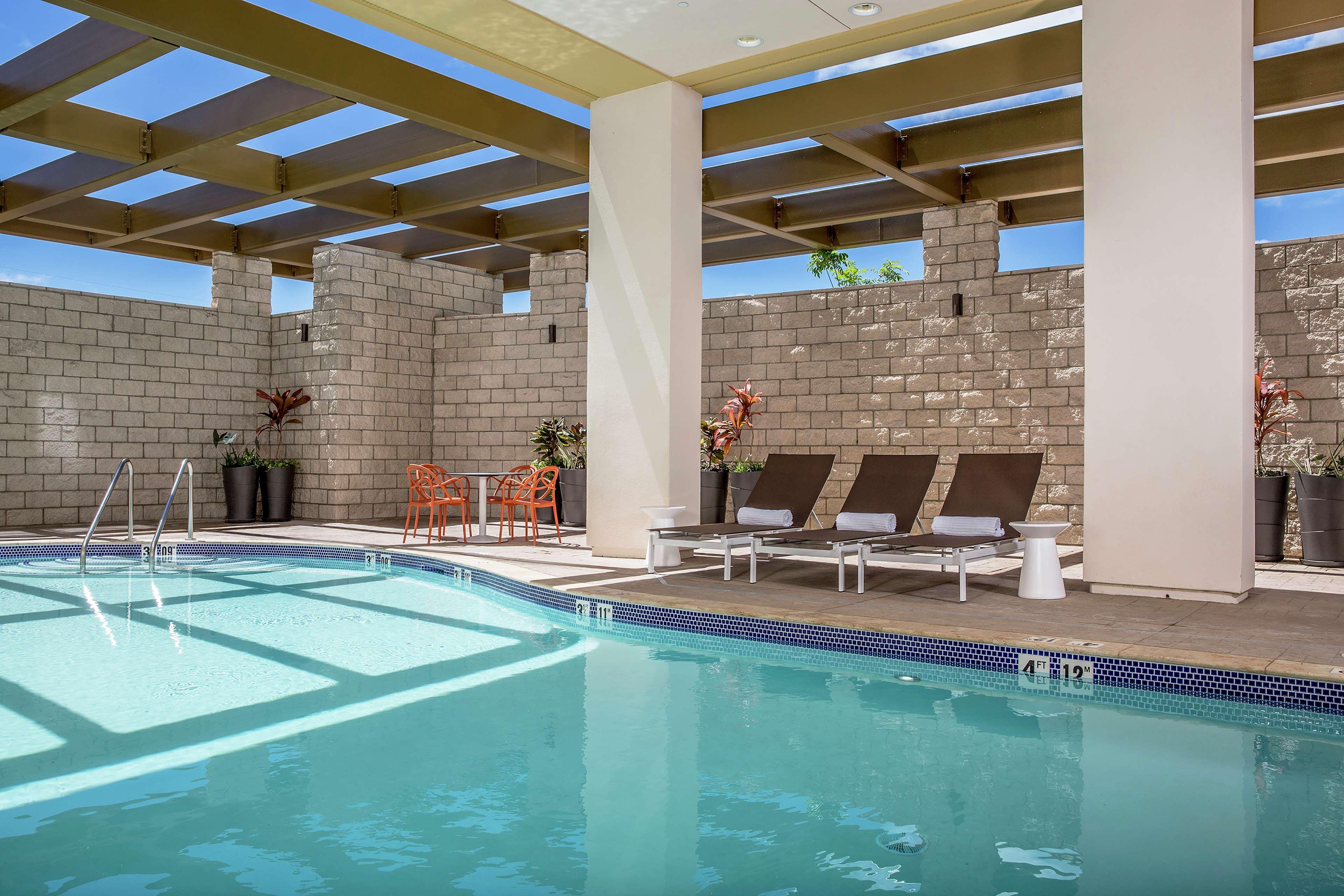 Hampton Inn & Suites Oahu Kapolei - Free Parking - No Resort Fee Exterior photo