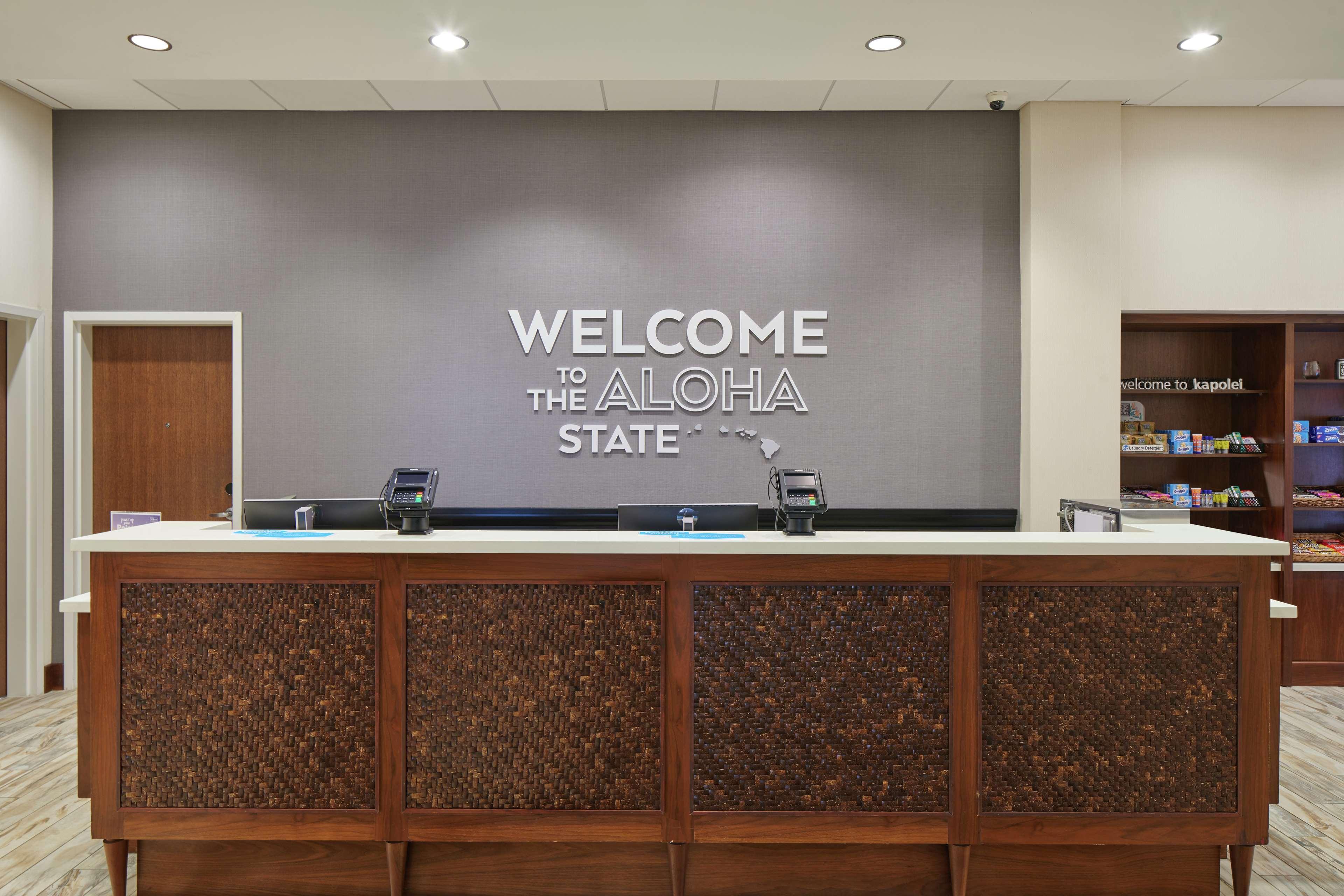 Hampton Inn & Suites Oahu Kapolei - Free Parking - No Resort Fee Exterior photo