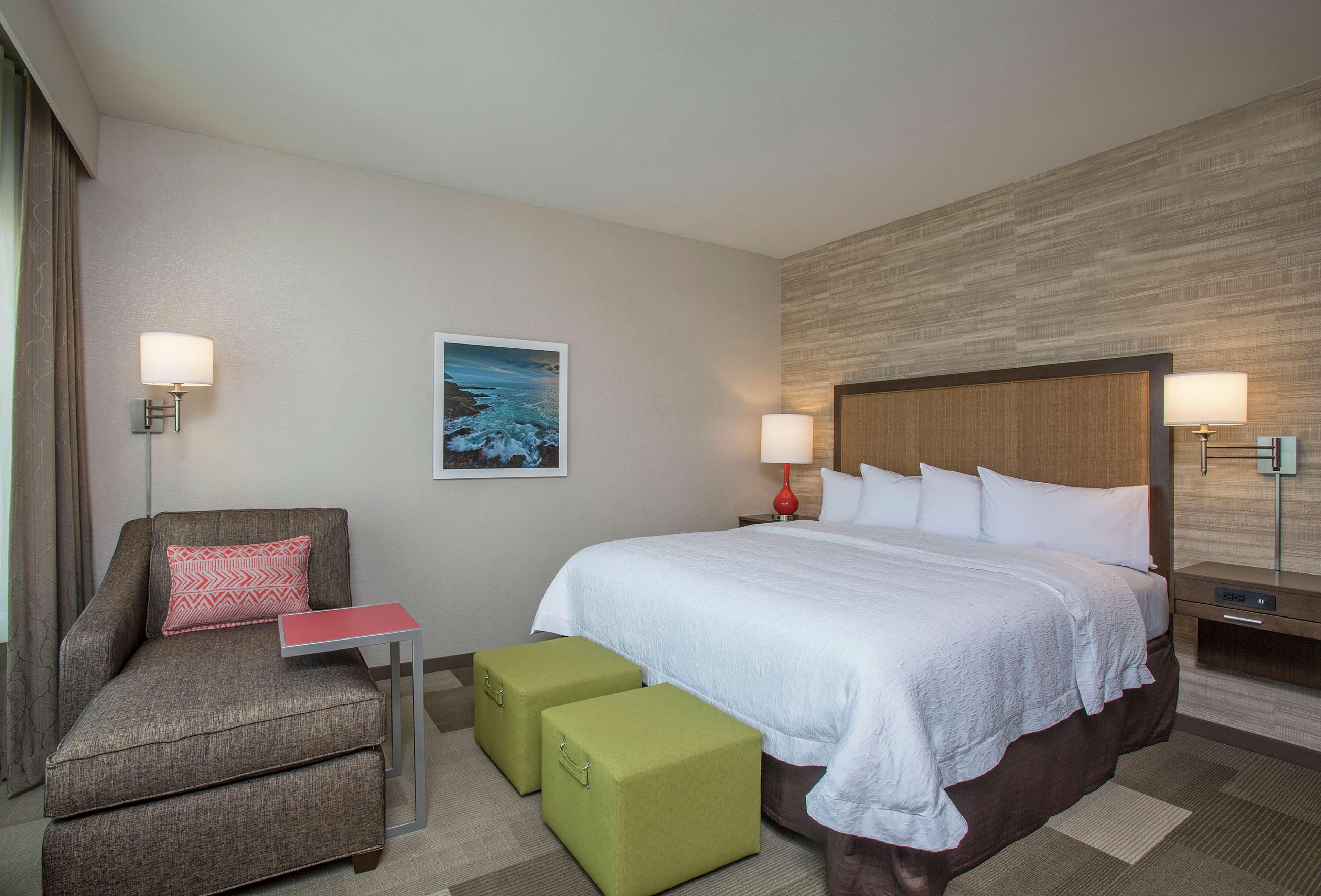 Hampton Inn & Suites Oahu Kapolei - Free Parking - No Resort Fee Exterior photo