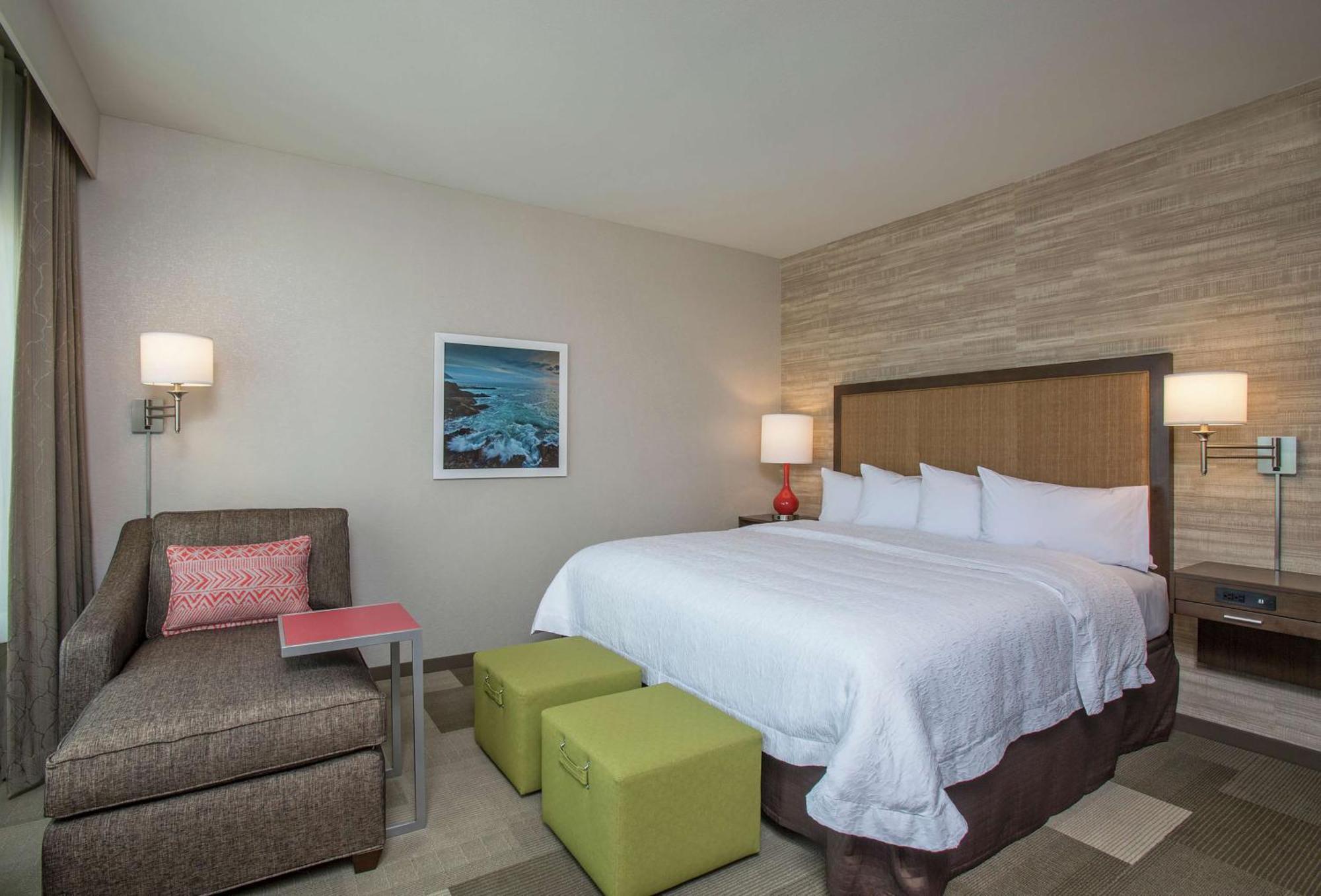 Hampton Inn & Suites Oahu Kapolei - Free Parking - No Resort Fee Exterior photo